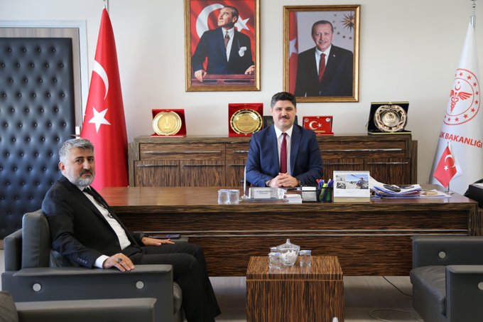 Yeni Başhekim Doç.Dr.Solmaz, Sağlık Müdürü Hakan Pamukçu'yu ziyaret etti.
