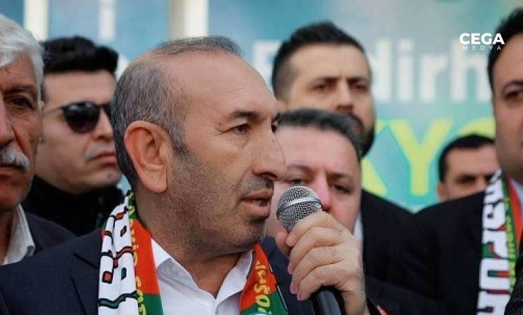 Ak Parti Diyarbakir Baglar Belediyesi Baskan Adayi Bedirhan Akyol Un Secim Burosu Acilisi Adeta Miting Havasinda Gerceklestirildi