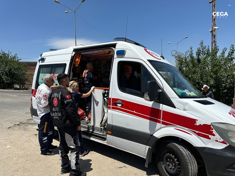 Kaza Ambulans Saglik Yarali