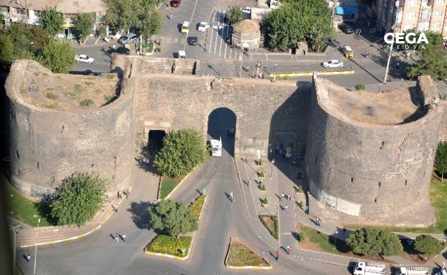 Diyarbakir Surlari Taslak Dosyasi Unesco Da 5200030 O.png