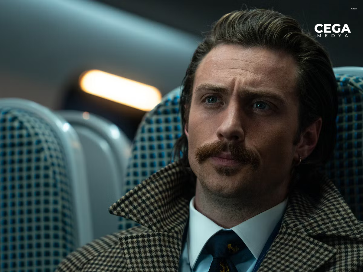 Dünyanın en yakışıklı 10 erkeği arasında yer alan Aaron Taylor-Johnson, altın oran ölçümlerine göre birinci sırada yer aldı.