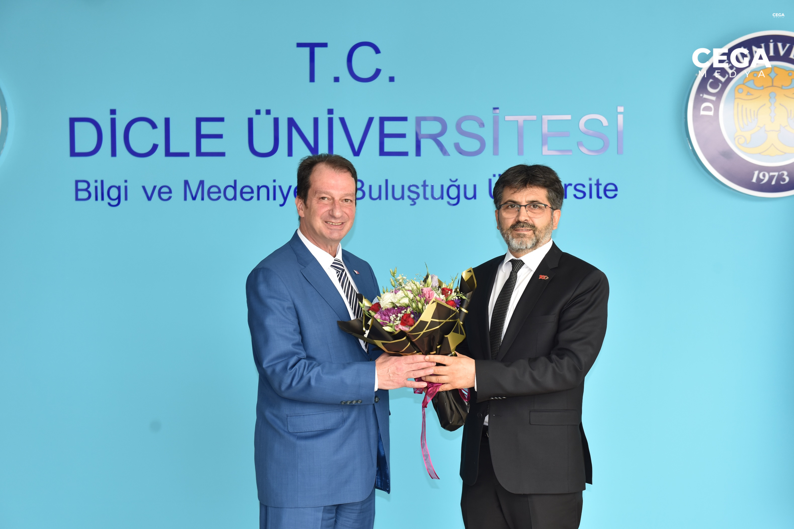 Dicle Üniversitesi Rektörü