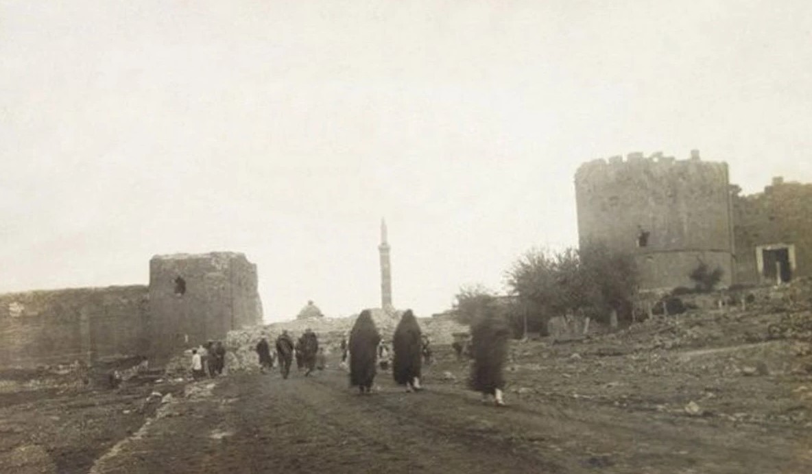 Diyarbakır'daki ölenin saçlarını kesip, avuçlarına altın koyan gizemli topluluk