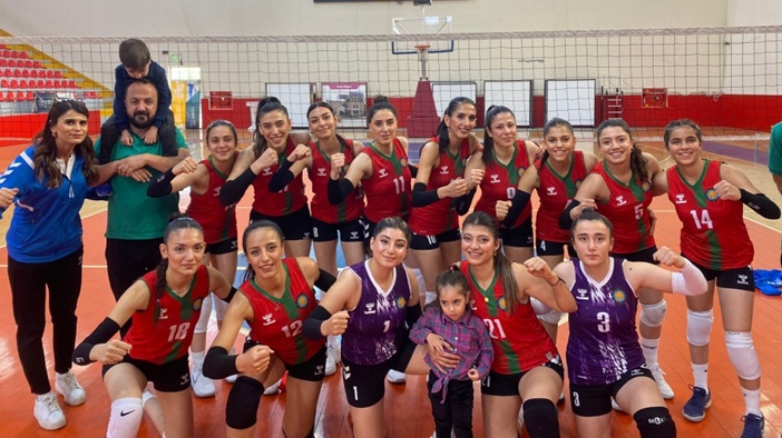 Voleybol Kadin