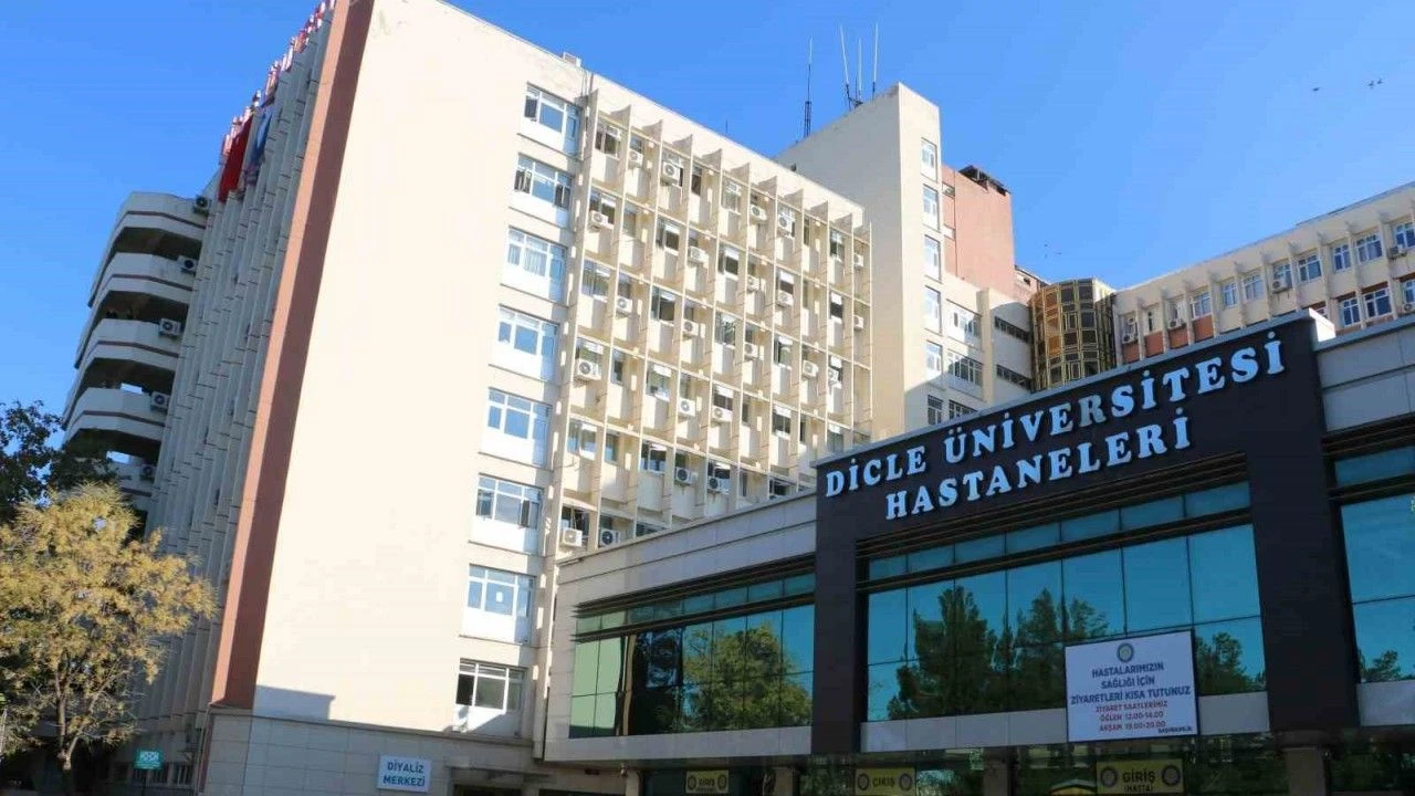 Guneydogunun Saglik Ussu Olan Dicle Universitesi Hastaneleri 2023Te 1 Milyon 200 Bin Hastaya Hizmet Verdi.jpg