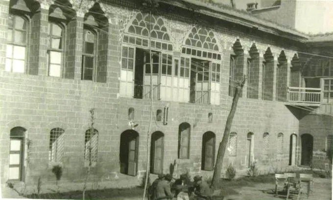 Diyarbakır'ın gözde konaklarıydı yıkıldı