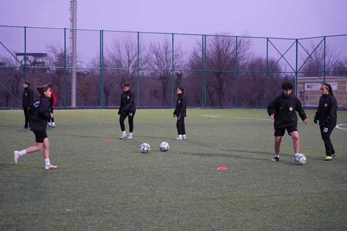 Kadin Futbol Diyarbakir