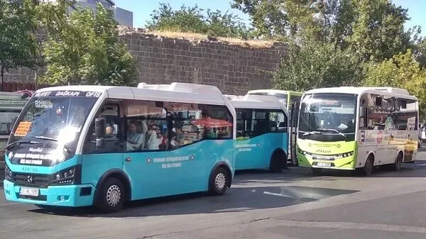 Diyarbakirda Ozel Halk Otobusu