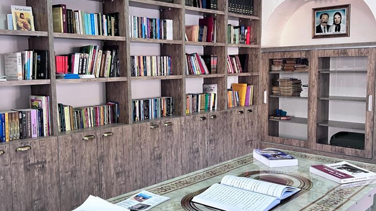 Türkiye'de bir ilk, 2 bin 130 kitap dermesi var