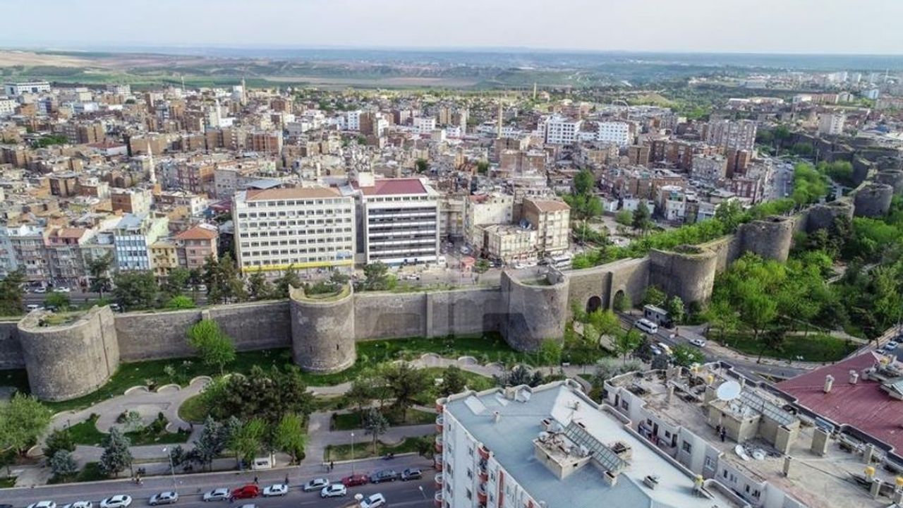 Diyarbakır'da 2 ilçenin daha adayları belli oldu