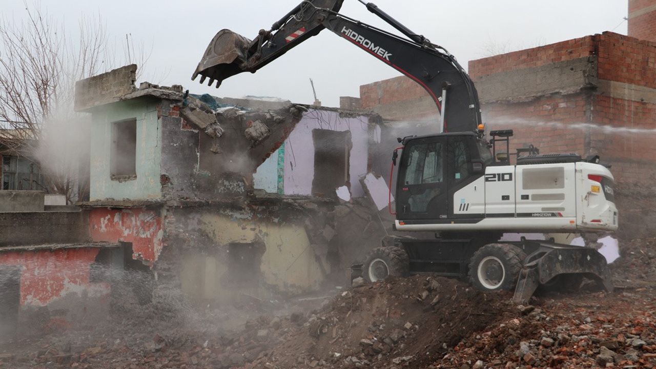 Diyarbakır'da 400 kaçak yapı yıkılacak