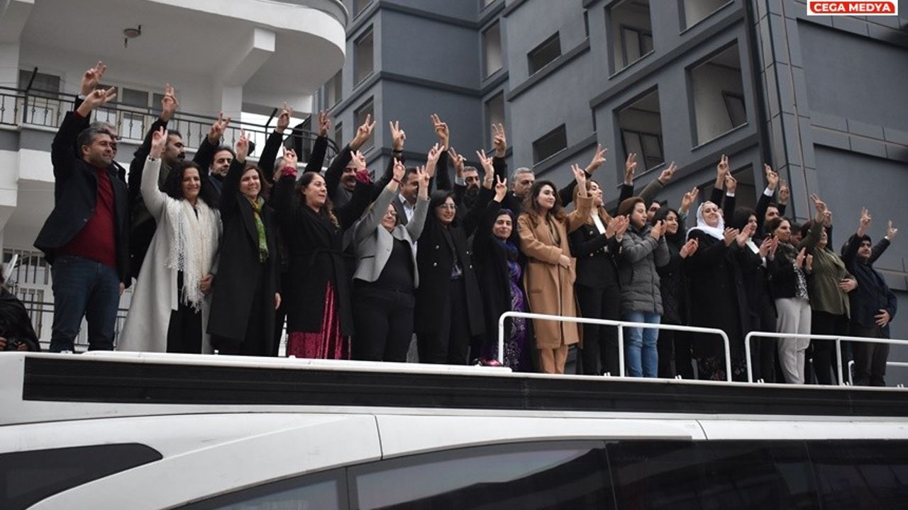 DEM Parti’nin Diyarbakır’daki  araç konvoyu sona erdi