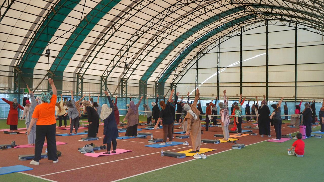 Diyarbakır kadını sabah sporunda