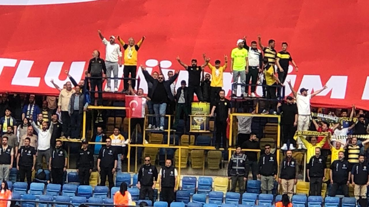 Hakeme, "Amedspor 'u korumayın” dedi, sonra özür diledi