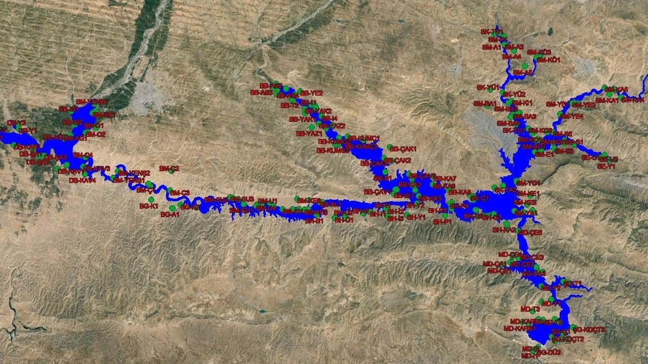 Diyarbakır Valiliği de paylaştı, 218 noktaya asıldı
