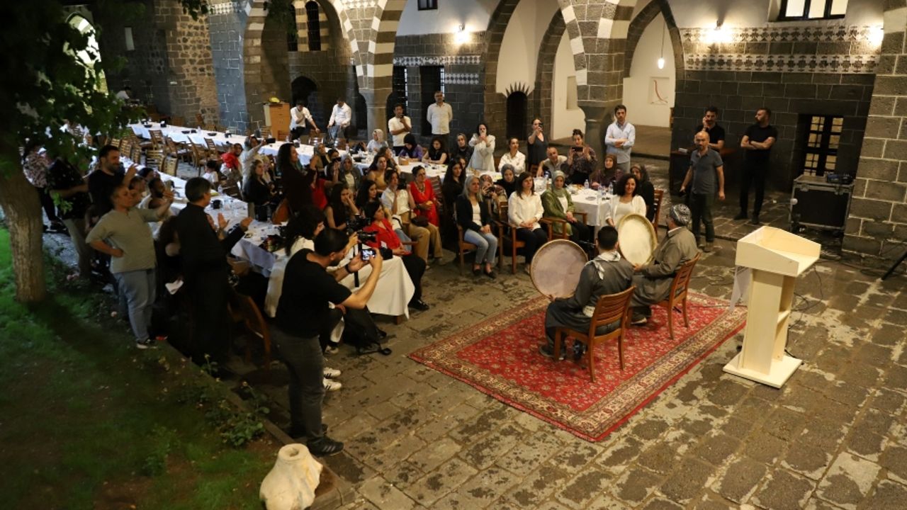 İran'dan Diyarbakır Müzesi için özel getirildi