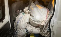 Diyarbakır'da bir araçta 27 kilogram esrar ele geçirildi