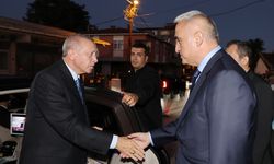 Cumhurbaşkanı Erdoğan Pendik'teki cemevinde muharrem ayı iftarına katıldı