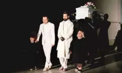 Şaka gibi; hatıra diye tabut çalmış