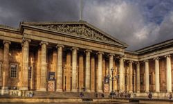 British Museum'da asırlık soygun!