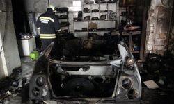 Diyarbakır'da otomobilin yakıt deposu patladı