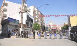 Cizre'de kaçak yapının yıkımı sırasında gerginlik yaşandı