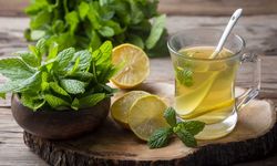 Adeta şifa deposu! Bir bardağı sizi hastalıklardan koruyacak nane-limon formülü…