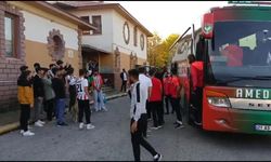 Amedspor’a Dersim’de coşkulu karşılama (Videolu haber)