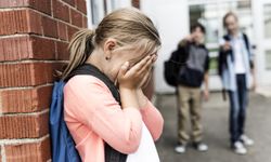 Okulda zorbalığa karşı ne yapmalı? Akran zorbalığı nedir, nasıl önlenir?