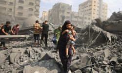 İsrail’in saldırılarında ölen Filistinlilerin sayısı 10 bini geçti