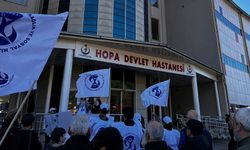 Hopa’da sağlıkta şiddet protesto edildi