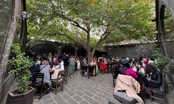 Diyarbakır Sur’da turist yoğunluğu