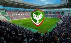 Amedspor'da başkan soyunma odasına indi