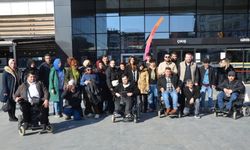 Diyarbakır’da engelli bireylere sinema keyfi