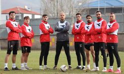 Batman Petrolspor ve Elazığspor birbirine çok yakın