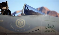 Suudi Arabistan’da savaş uçağı düştü