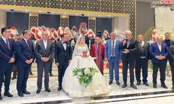 Diyarbakır’da protokollü doktor-eczacı düğünü