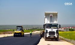 Diyarbakır Büyükşehir Bırkleyn Caddesi’ndeki çalışmaları sürdürüyor