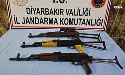 Diyarbakır’da 3 adet AK-47 ele geçirildi