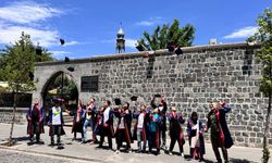Diyarbakır'ın özel çocukları mezun oldu