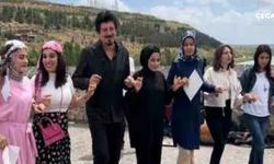 Diyarbakırlı sanatçı klibin tanıtımını Ongözlü Köprü'de yaptı