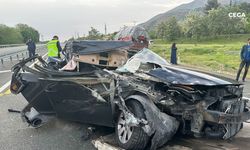 Elazığ’da kaza: Kamyon otomobille çarpıştı, 4 yaralı