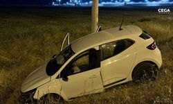 Diyarbakır’da şarampole yuvarlanan otomobilde 3 yaralı