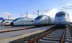 Ulaştırma Bakanı açıkladı: Ankara-İstanbul YHT hattına takviye