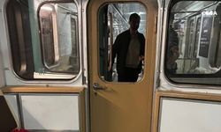 Metro arızalandı: 171 yolcu yürüyerek çıktı