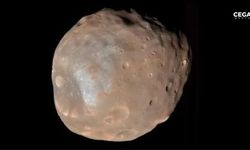 NASA, Mars'ın tehlikeli uydusu Phobos'u görüntüledi