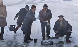 Diyarbakır esnafının buz tutan Dicle'de mangal keyfi