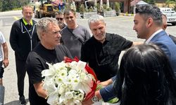 Amedspor'a Kocaeli'de çiçekli karşılama