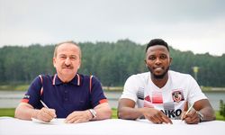 Gaziantep FK, Stephen Bitok'u renklerine bağladı