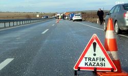 Adıyaman'da tırla otomobil çarpıştı